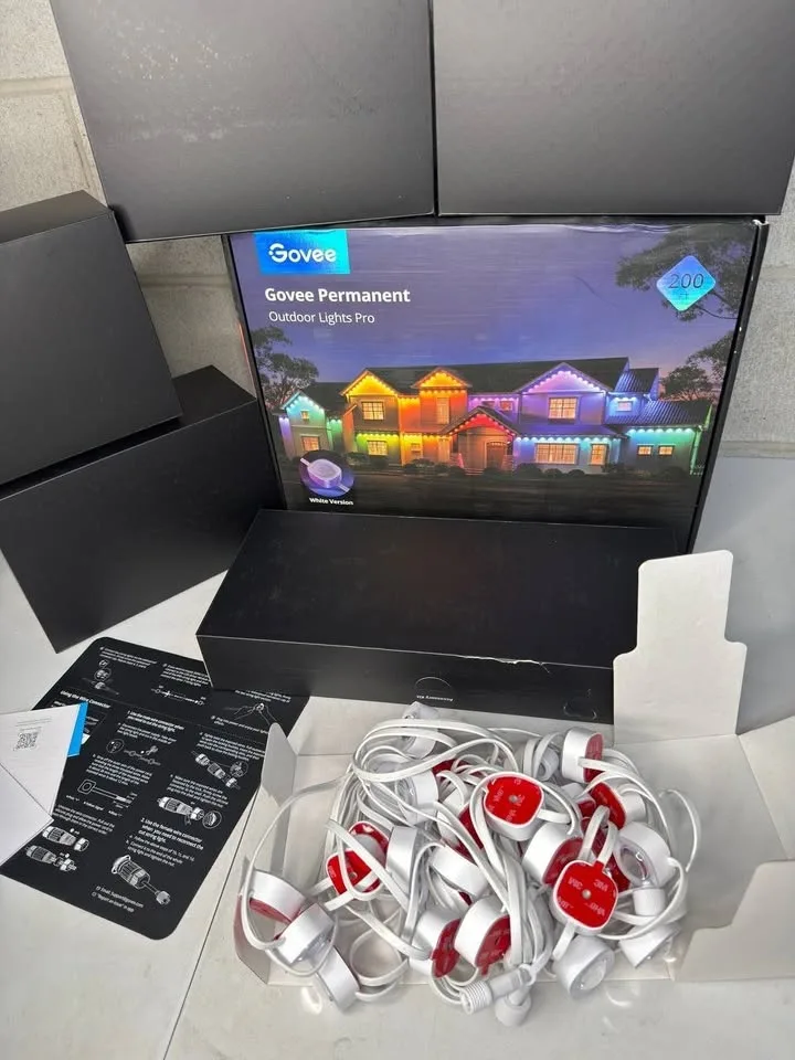 Govee Permanent Outdoor Lights Pro, 200ft 120 Lights image indicator(4)