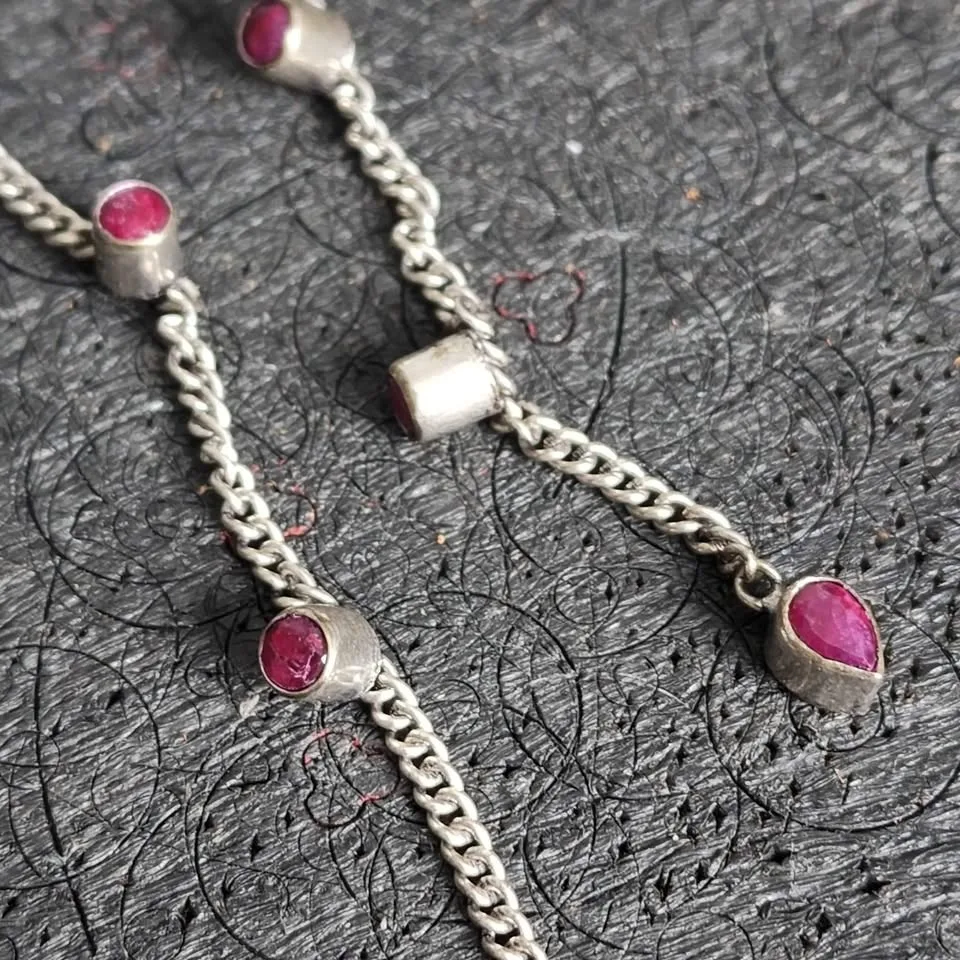 Vintage Antique 925 Sterling Silver Ruby Dangle Earrings image indicator(3)