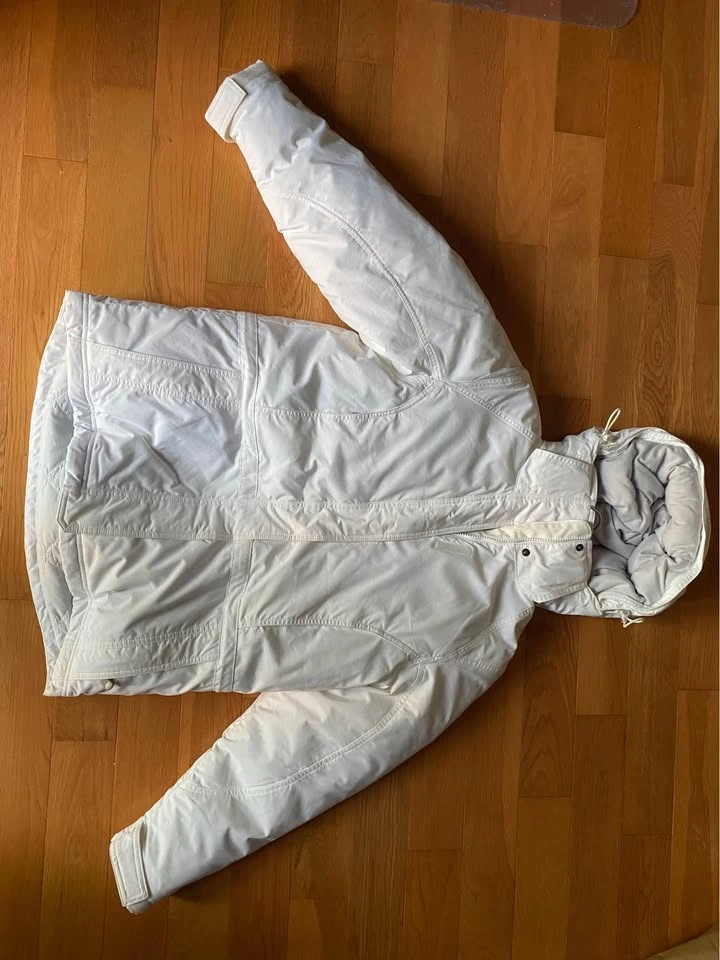 Winter White Jacket XS it’s up so available - photo 2