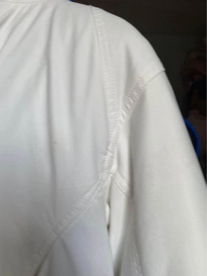 Winter White Jacket XS it’s up so available - photo 4