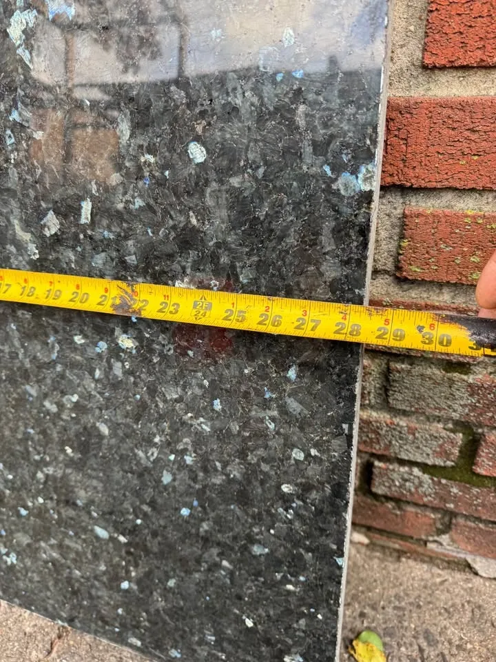 Granite countertop Two pieces! image indicator(7)