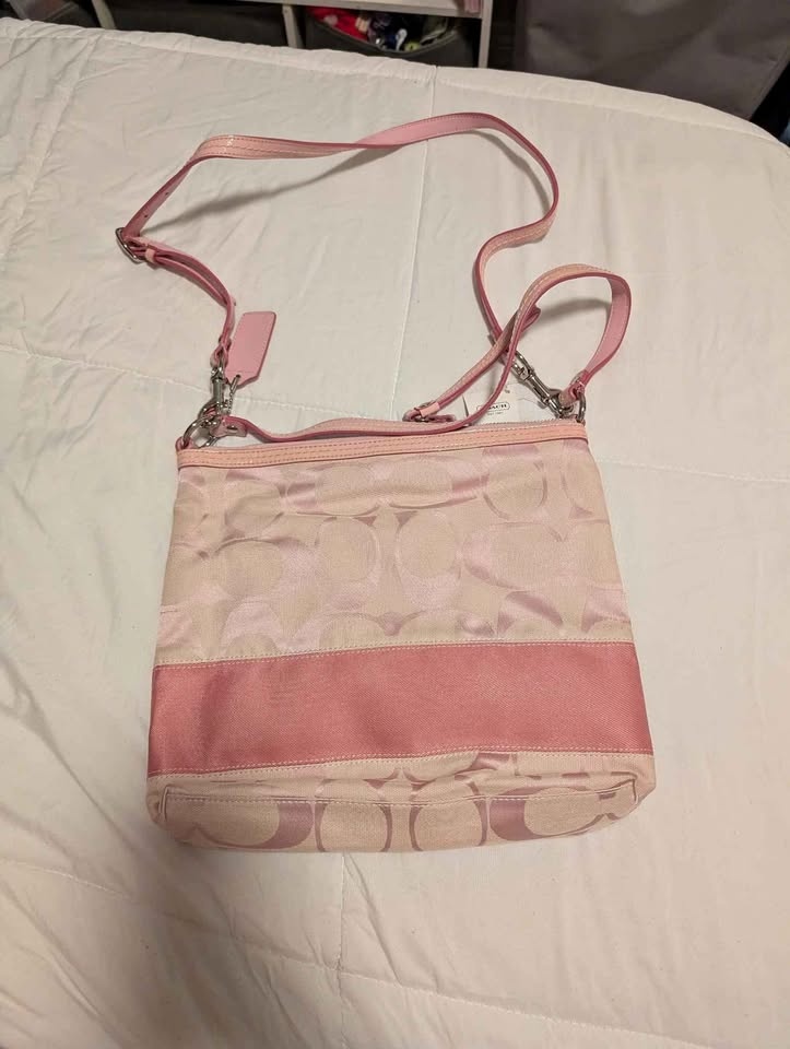2 way Coach bag brand new wirh tag