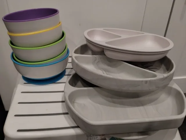 Munchkin suction cups and plates