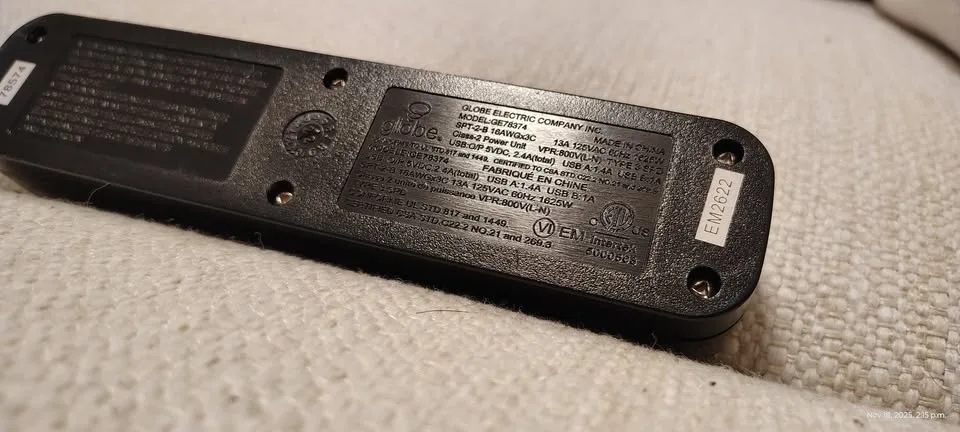 Globe Electric Power Bar – Model GE78374 image indicator(2)