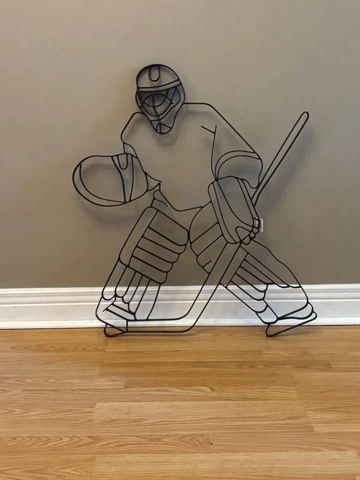 Metal Wall Decor -Hockey Goalie & Player Duo image indicator(2)