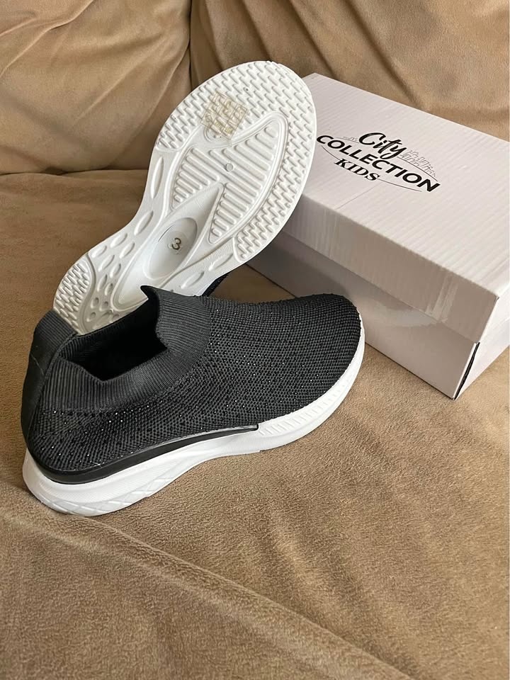 City collection girls athletic/running shoes