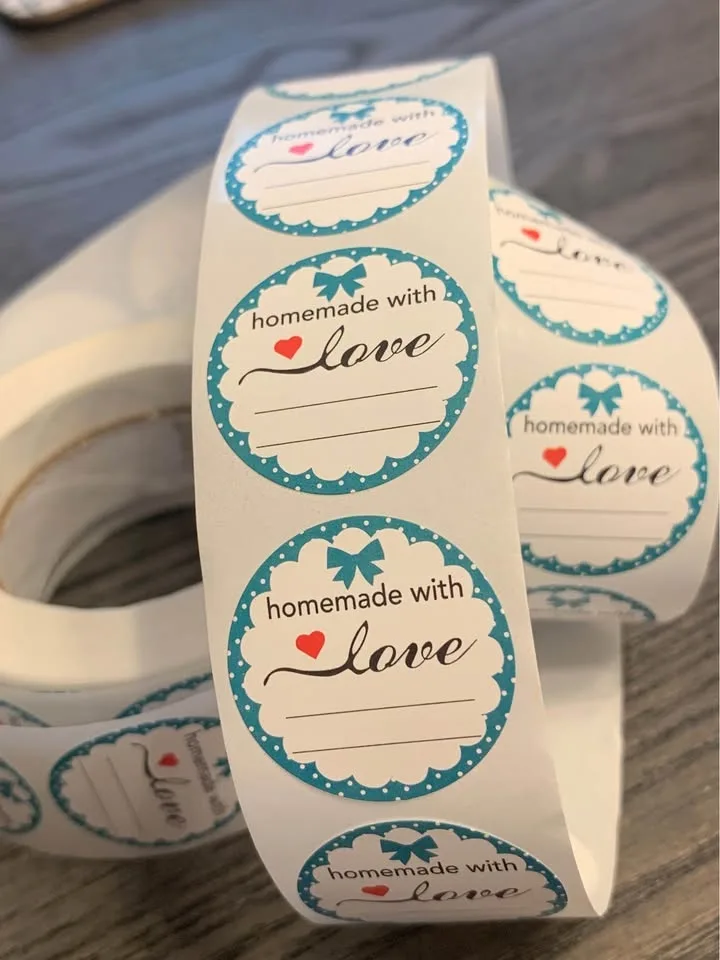 500-Pack Thank You Sticker Roll – Brand Your Biz with Love! image indicator(3)