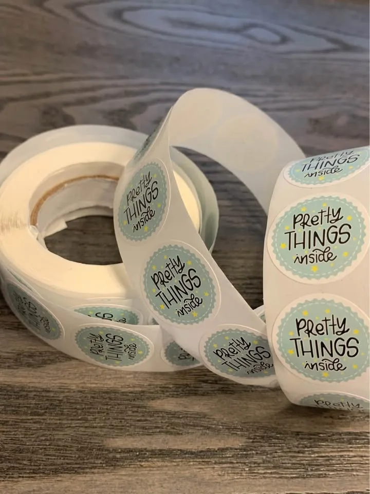 500-Pack Thank You Sticker Roll – Brand Your Biz with Love! image indicator(4)