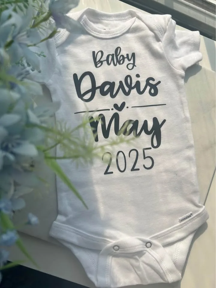 Infant Matching Onesies – Personalized & Adorable Matching Outfi image indicator(4)