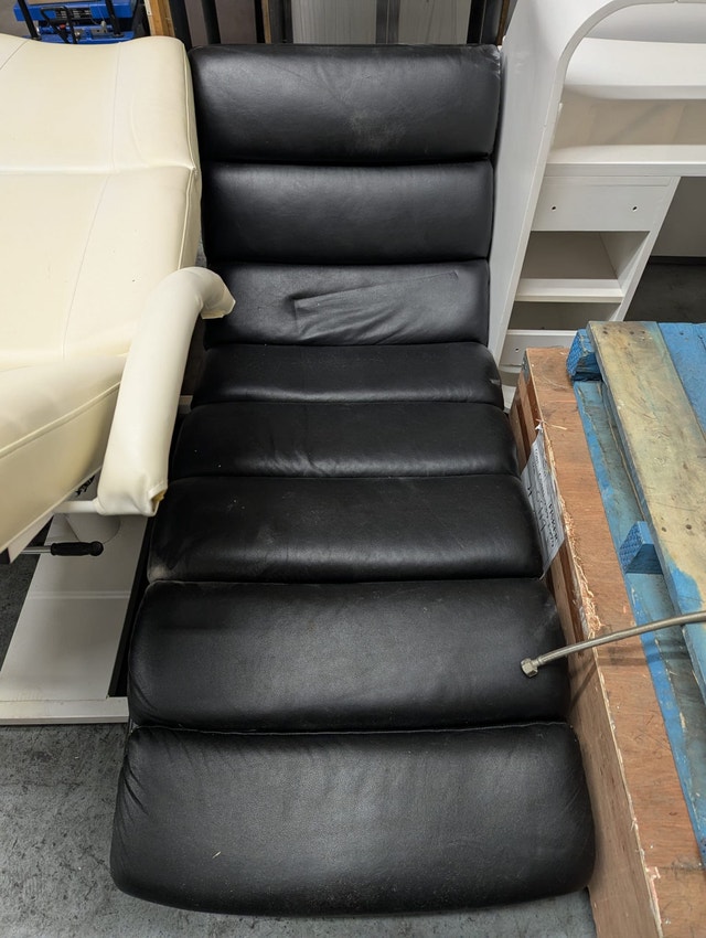 Lounge chair