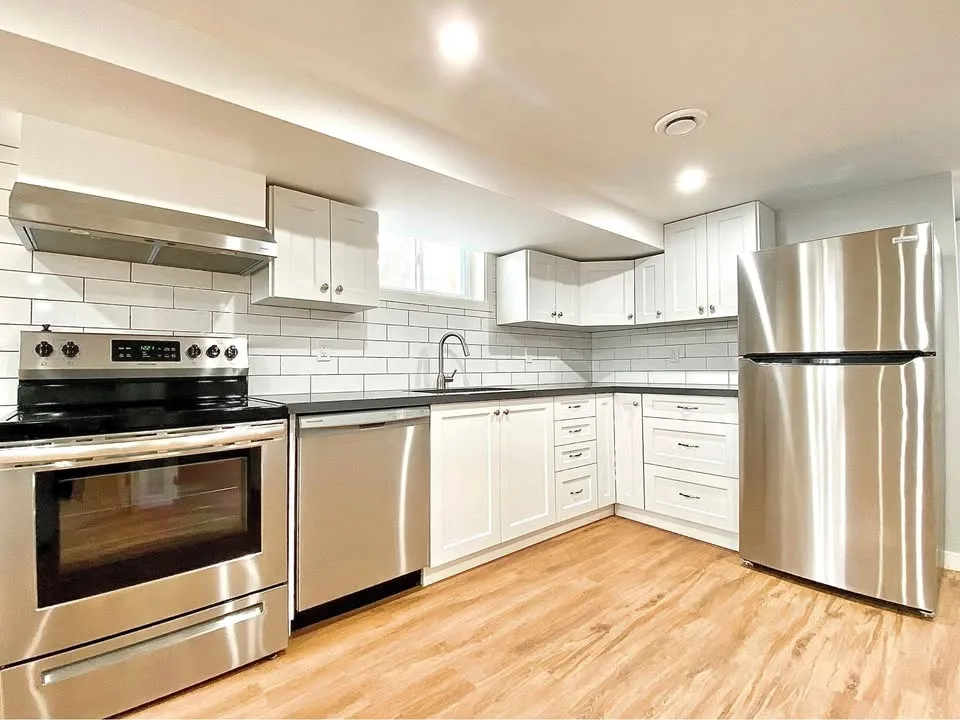 2 Beds 1 Bath Apartment