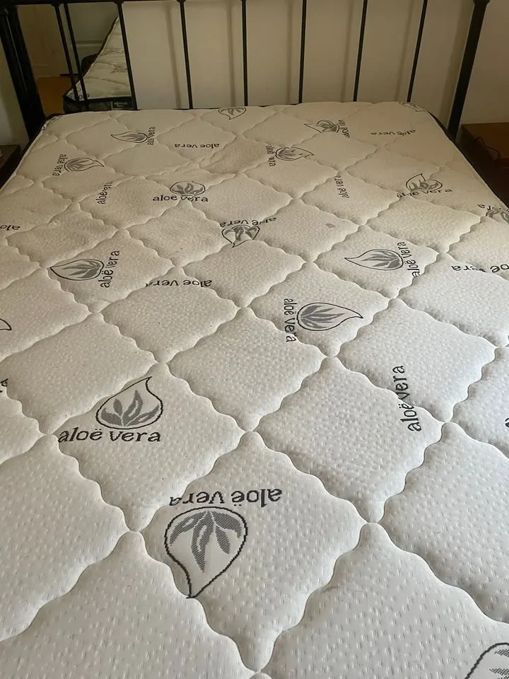 Armanni Platform Bed image indicator(5)