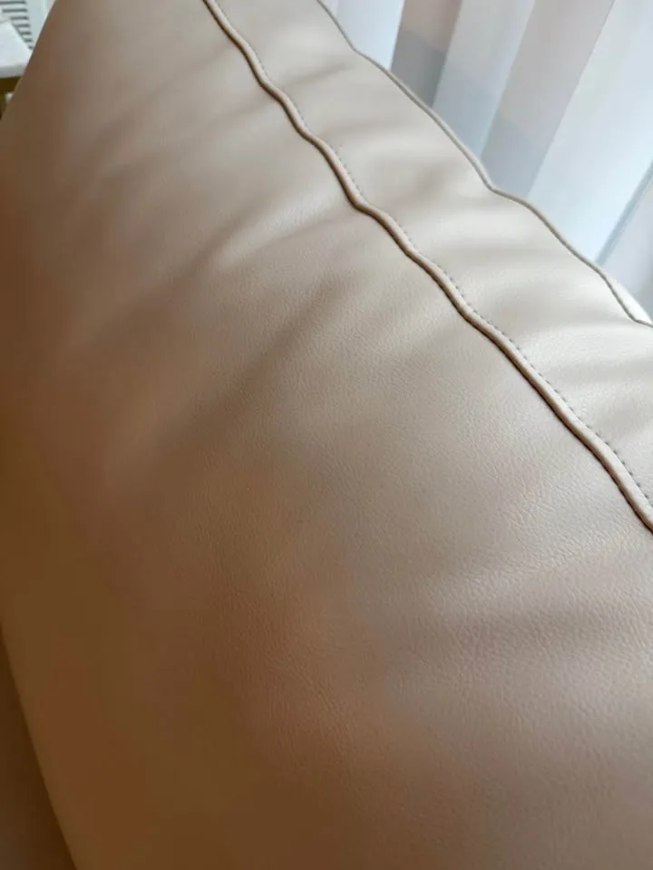 Luxury Leather Sectional - Right Facing Chaise image indicator(3)