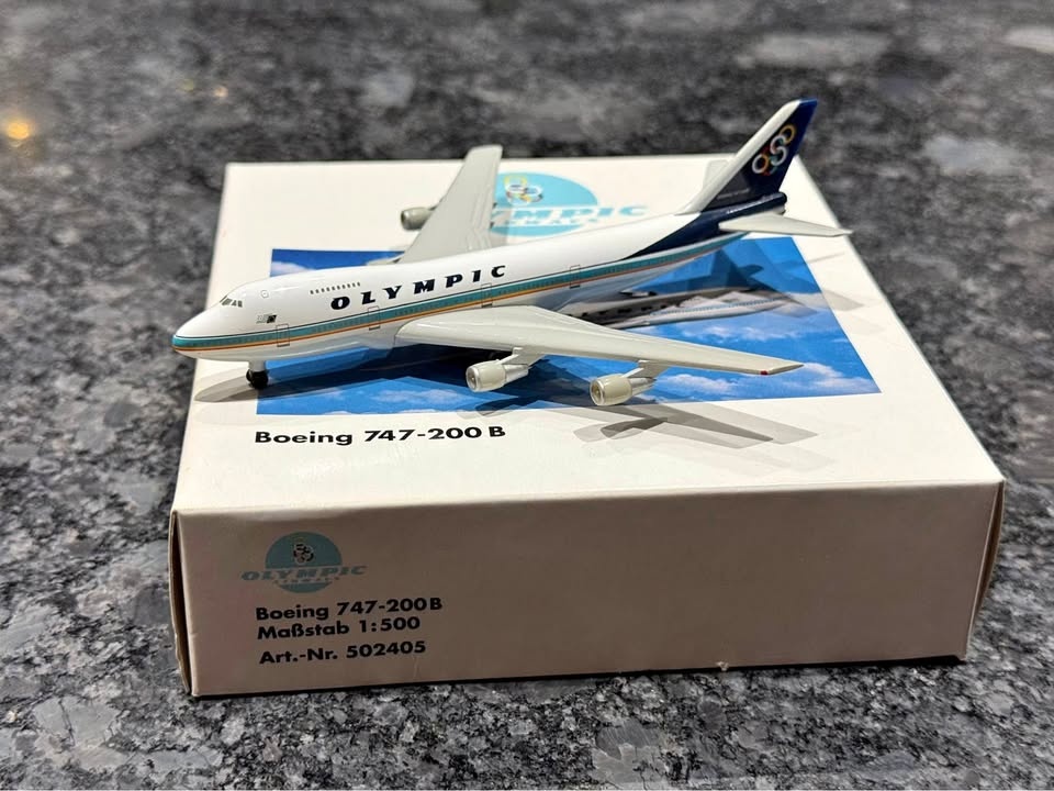 Olympic Airways Boeing 747-200B Die-Cast Model (1:500 Scale)
