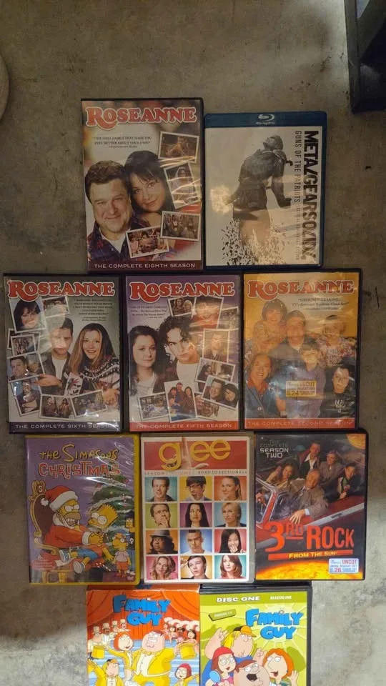 TV Shows On DVD image indicator(2)