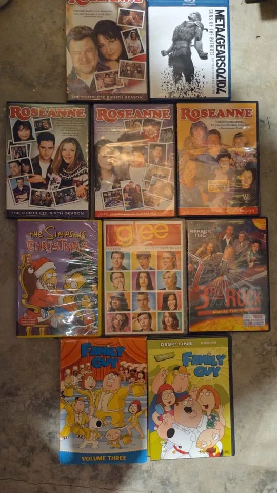 TV Shows On DVD image indicator(3)