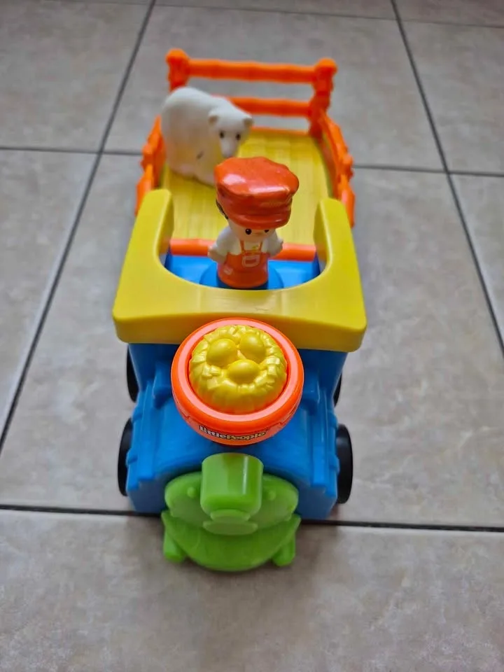 Little people train conductor