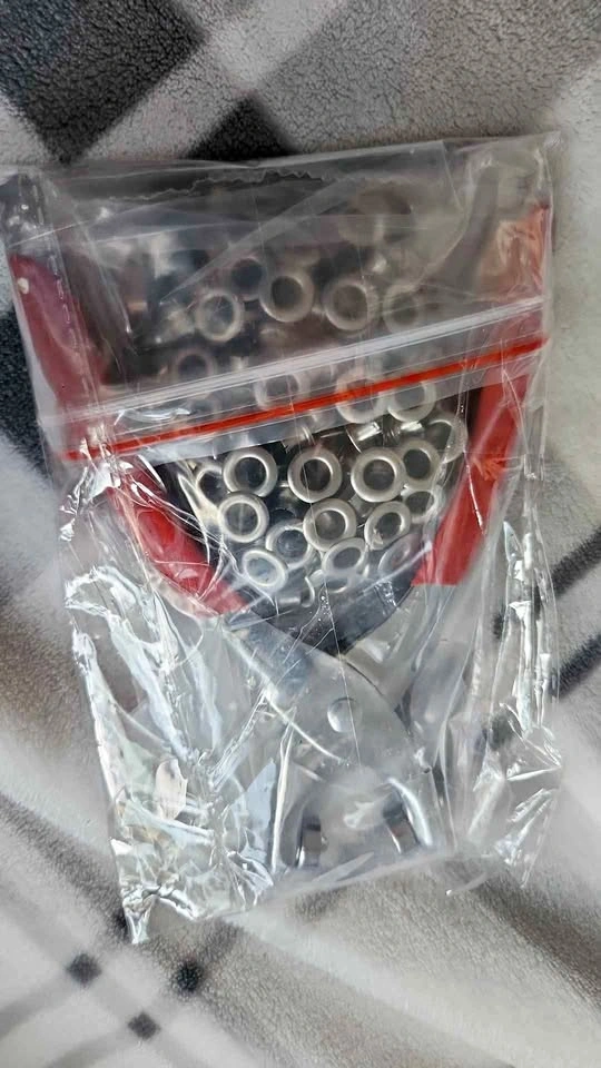 100 Pieces Press Studs Set with Pliers