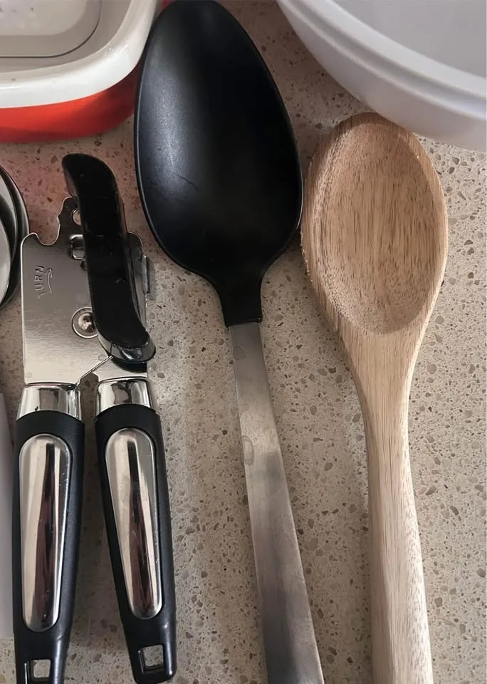 MOVE OUT SALE (ends DEC 20) - Kitchenware image indicator(3)