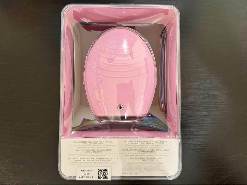 BNIB Foreo Luna 3 Smart Facial Cleansing Brush - photo 2