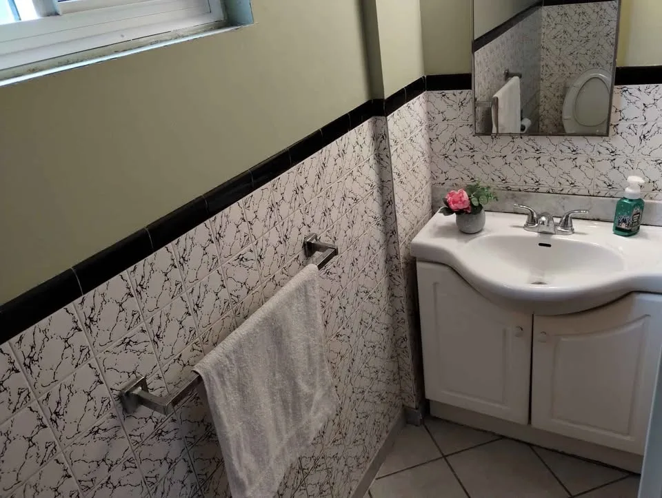 2 Beds 1 Bath - Apartment image indicator(9)