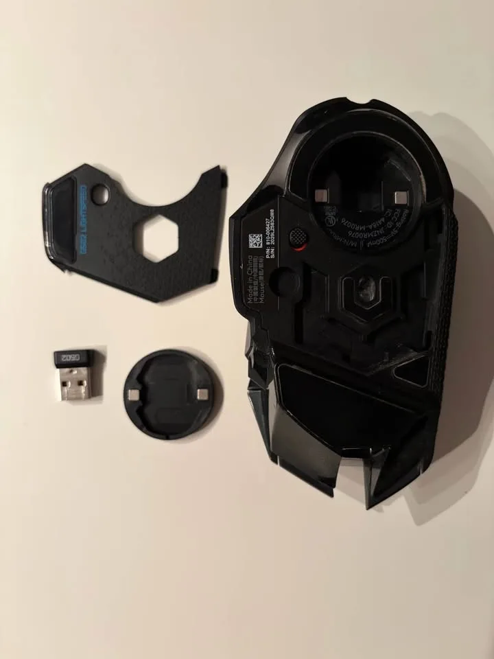 Logitech G502 Lightspeed Gaming Mouse image indicator(6)