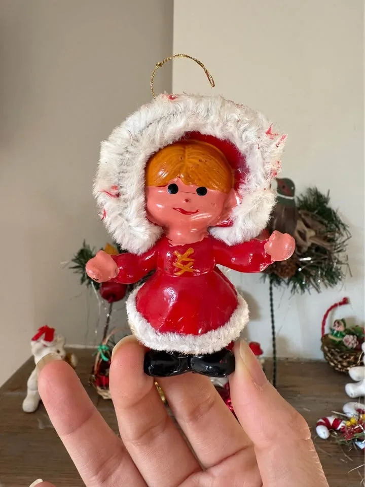 Vintage Kitsch Christmas Ornament Lot! Mid-Century Holiday Decor image indicator(2)