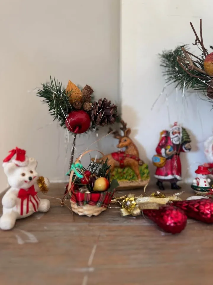 Vintage Kitsch Christmas Ornament Lot! Mid-Century Holiday Decor image indicator(6)