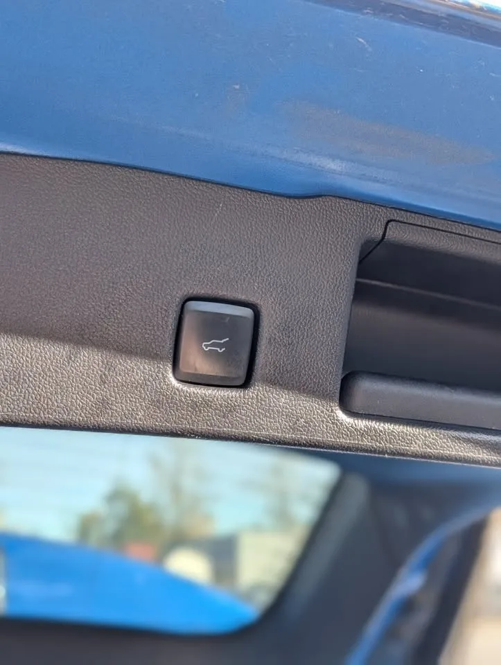 2021 Ford ESCAPE HYBRID TITANIUM image indicator(9)