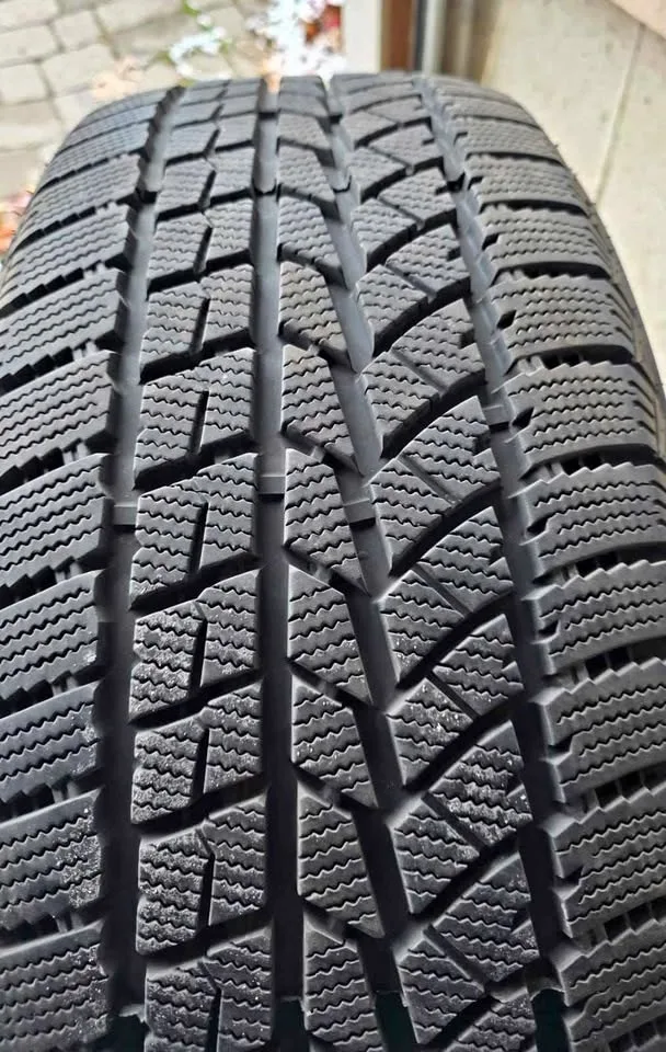 4 winter tires 255 45R20