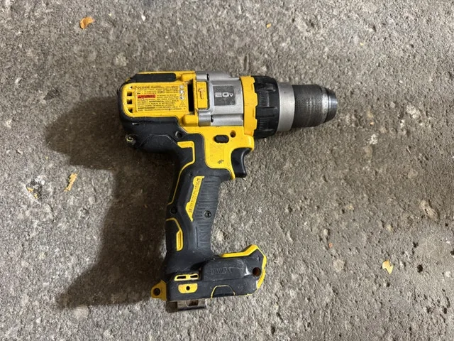 Dewalt Hammer Drill DCD999 image indicator(2)