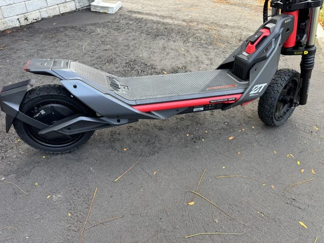 Segway ZT3 Pro Electric Scooter image indicator(4)