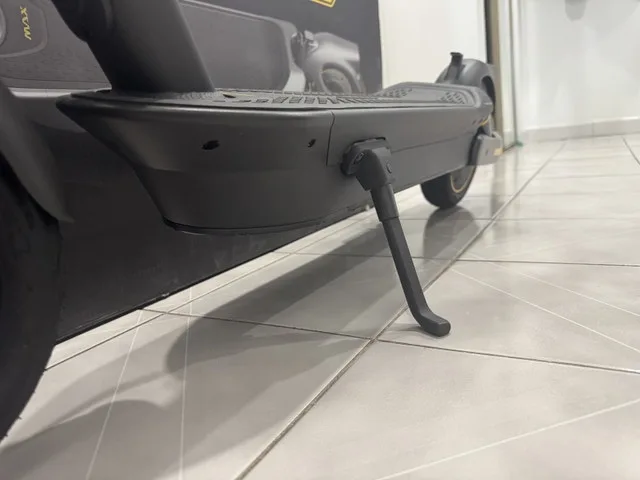 Segway Ninebot G2 Scooter image indicator(5)