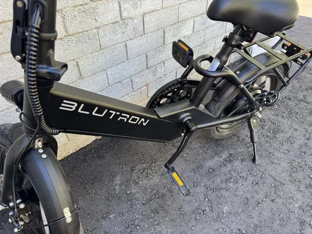 Blutron EB350F 350W Foldable eBike image indicator(2)