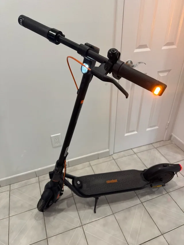 Segway Ninebot F2 Pro Scooter image indicator(4)