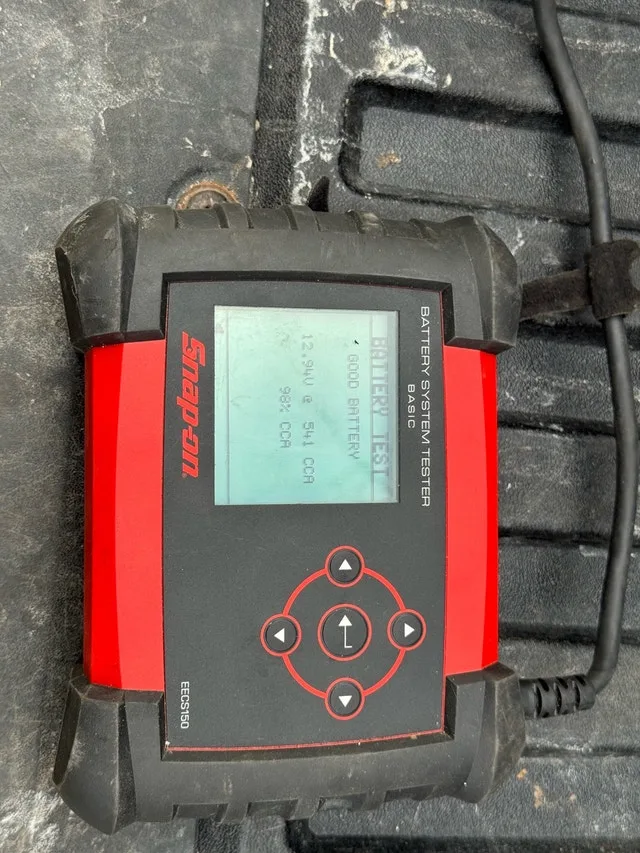 Deep Cycle 12V Battery image indicator(3)