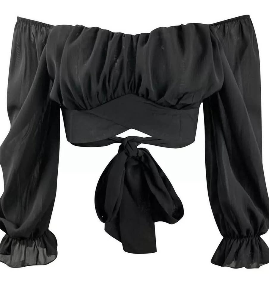 BNWT White fox cropped wrap around top - photo 3