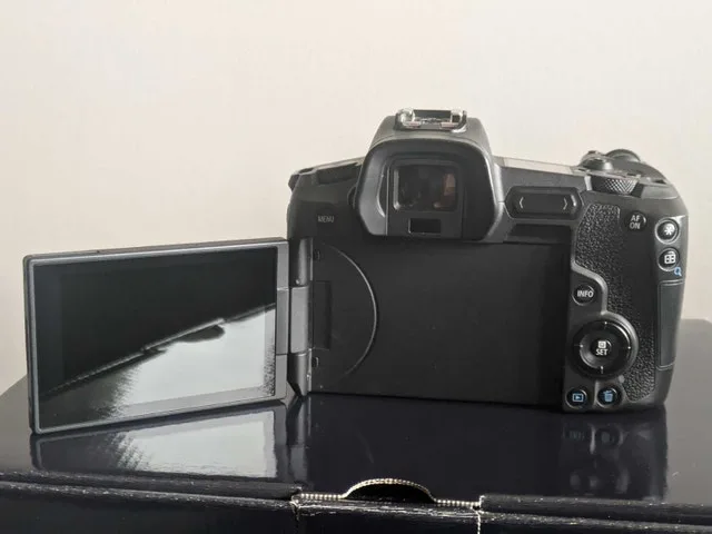 Canon EOS R Body Only image indicator(3)