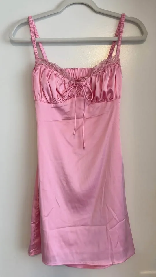 BNWT Revolve pink satin mini dress image indicator(3)