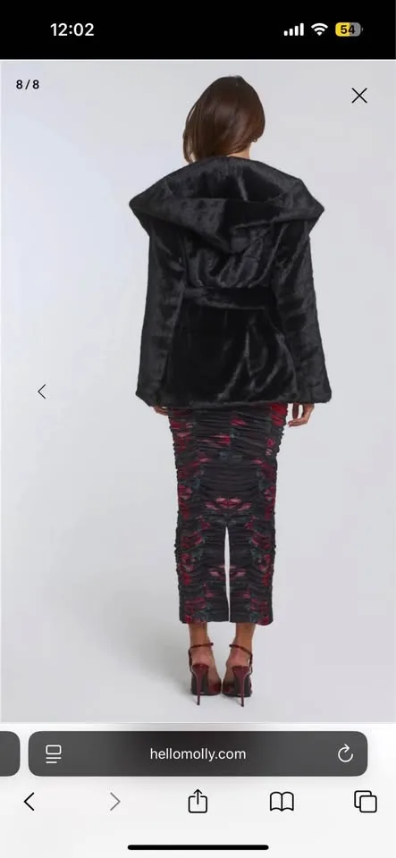 BNIB Black Faux Fur Coat image indicator(5)