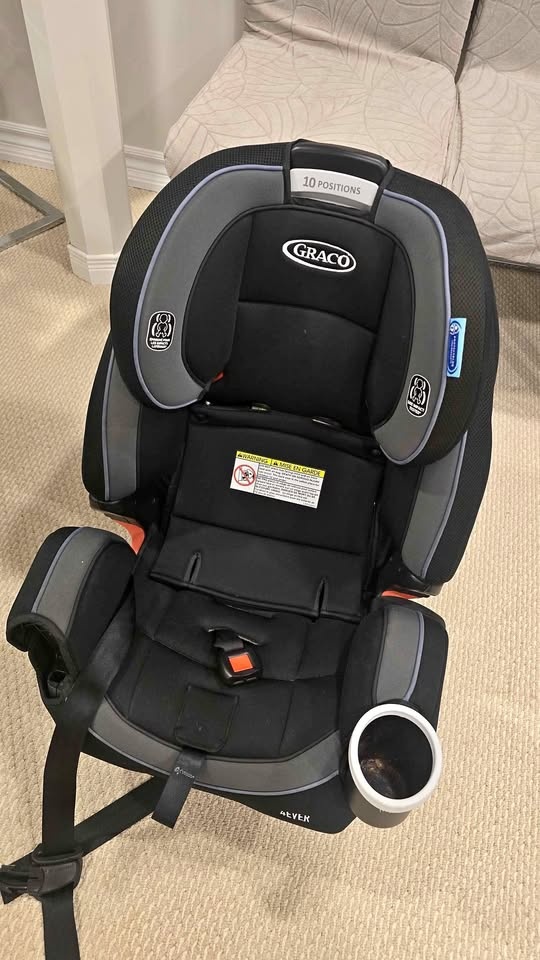 Graco Forever carseat