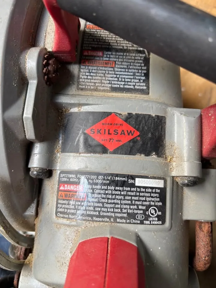 Skill saw worm drive spt77wml corded 7 1/4 inch image indicator(4)