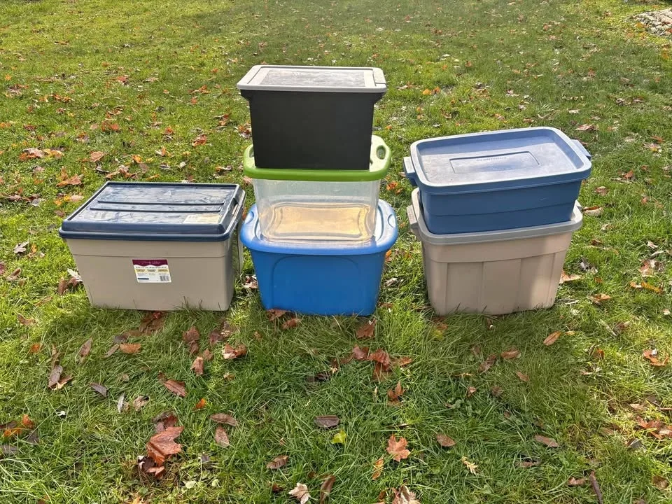 Storage bins/totes