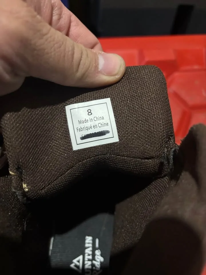 New mountain ridge size 8 boots image indicator(7)