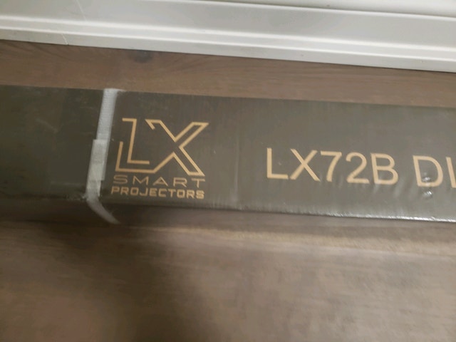 New LX72B 72 inch Digital Projector Screen - photo 3