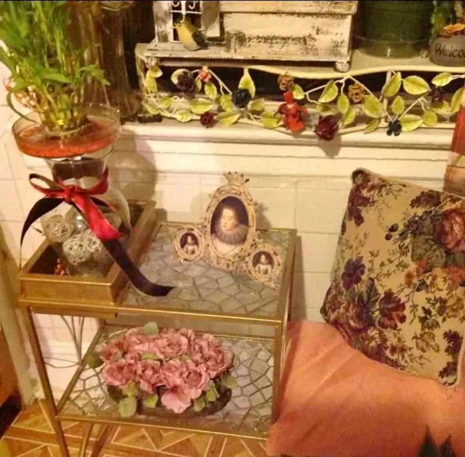 Vintage gold table planter garden seating