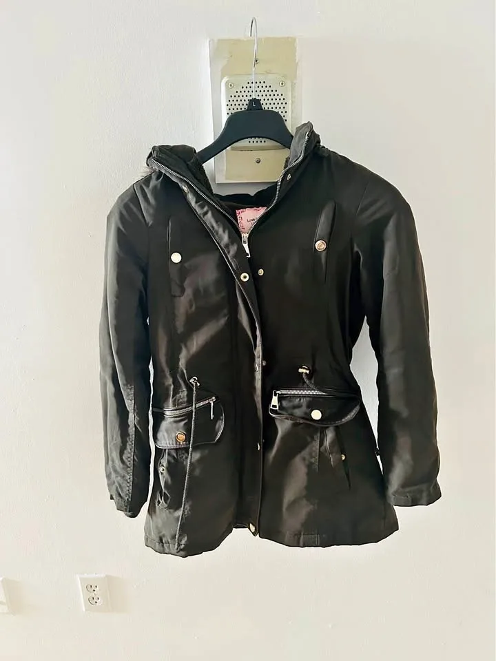 Women Winter Jacket Size Large thumbnail