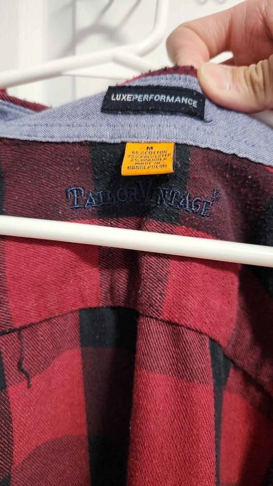 Red Plaid Flannel Shirt – Tailor Vintage – Medium - photo 3