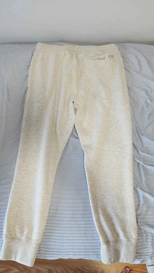 American Eagle Outfitters Men’s Pants – Medium– Great Condition image indicator(2)