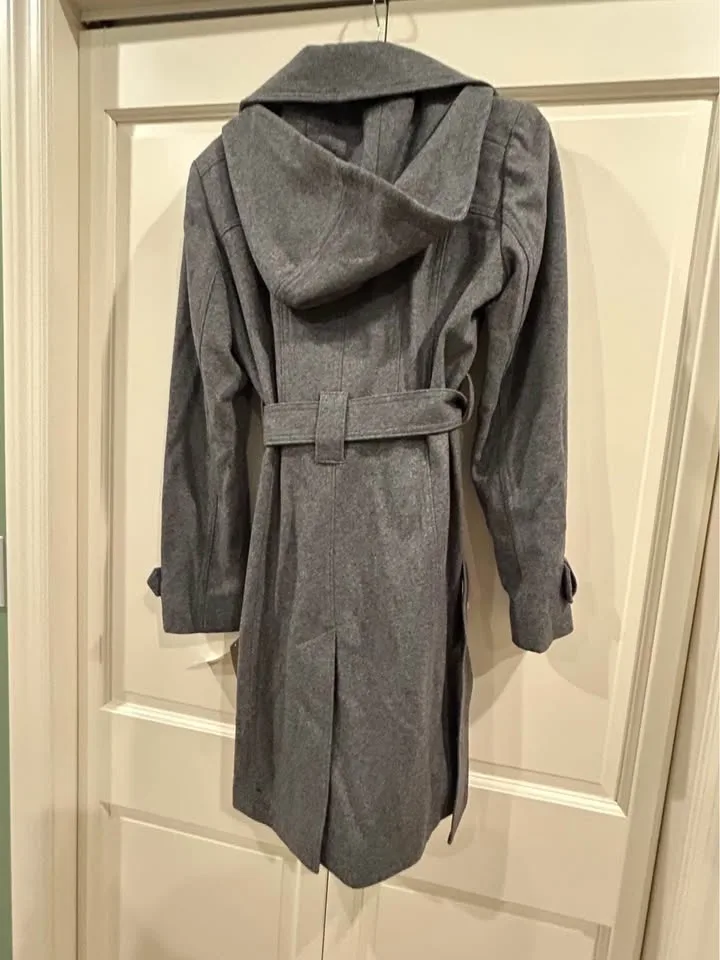 Michael Kors coat image indicator(2)